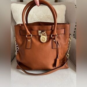 Pre-Owned Michael Kors Hamilton Tote Bag Shoulder Bag Brown. Key included.